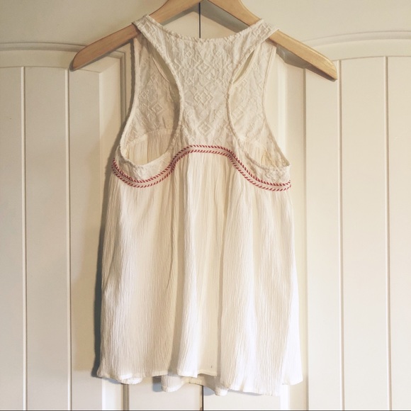 H&M ivory embroidered racer back tank top 4 - Picture 4 of 8